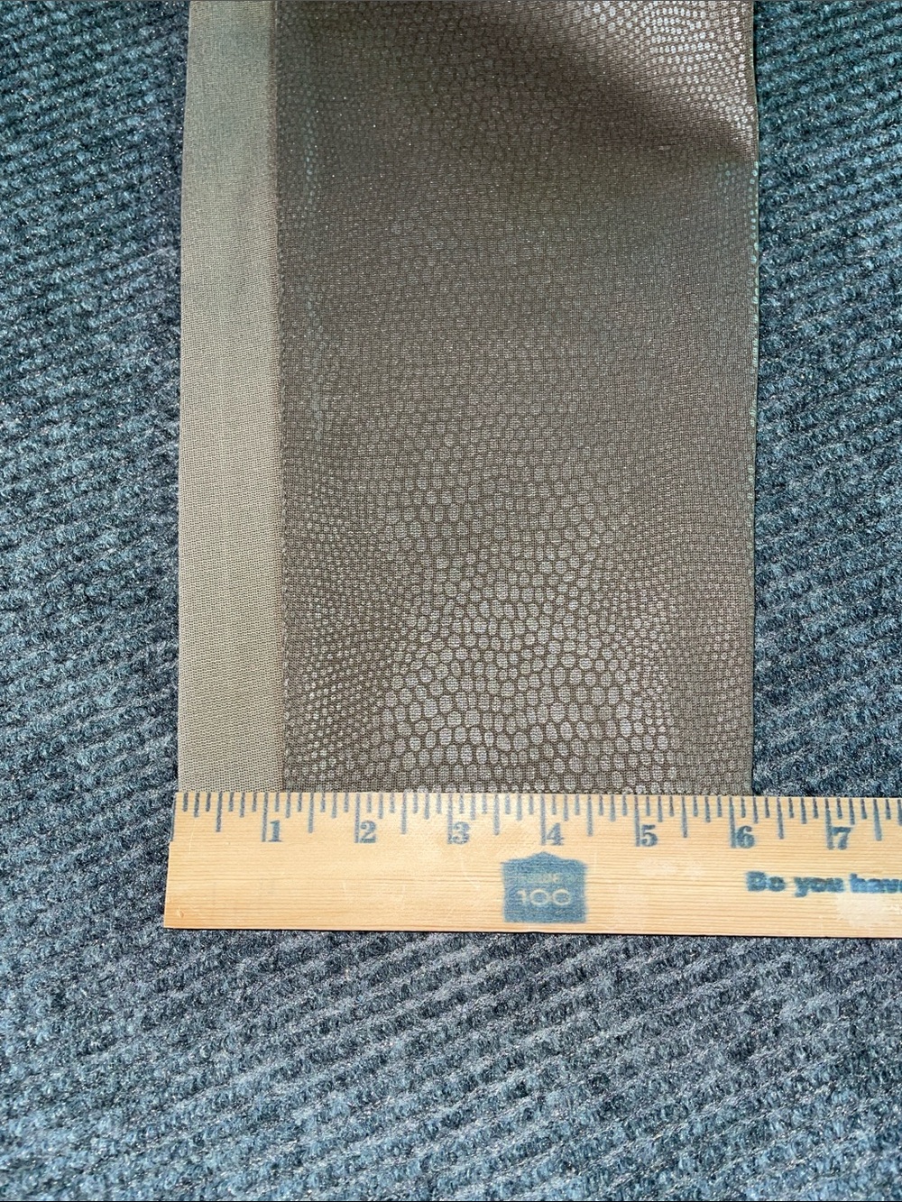 Chico's Neutral Taupe Textured Leggings.  SIze  .5/6  NWOT - Picture 13 of 13